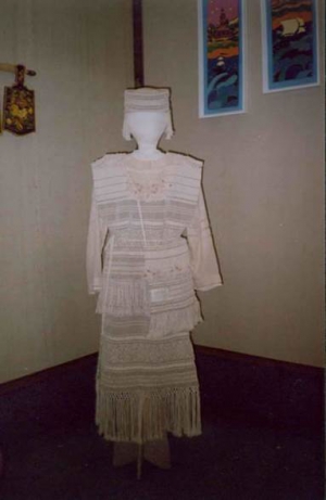 Комплект женской одежды <Ладушка>, мастер И. С. Агапова.